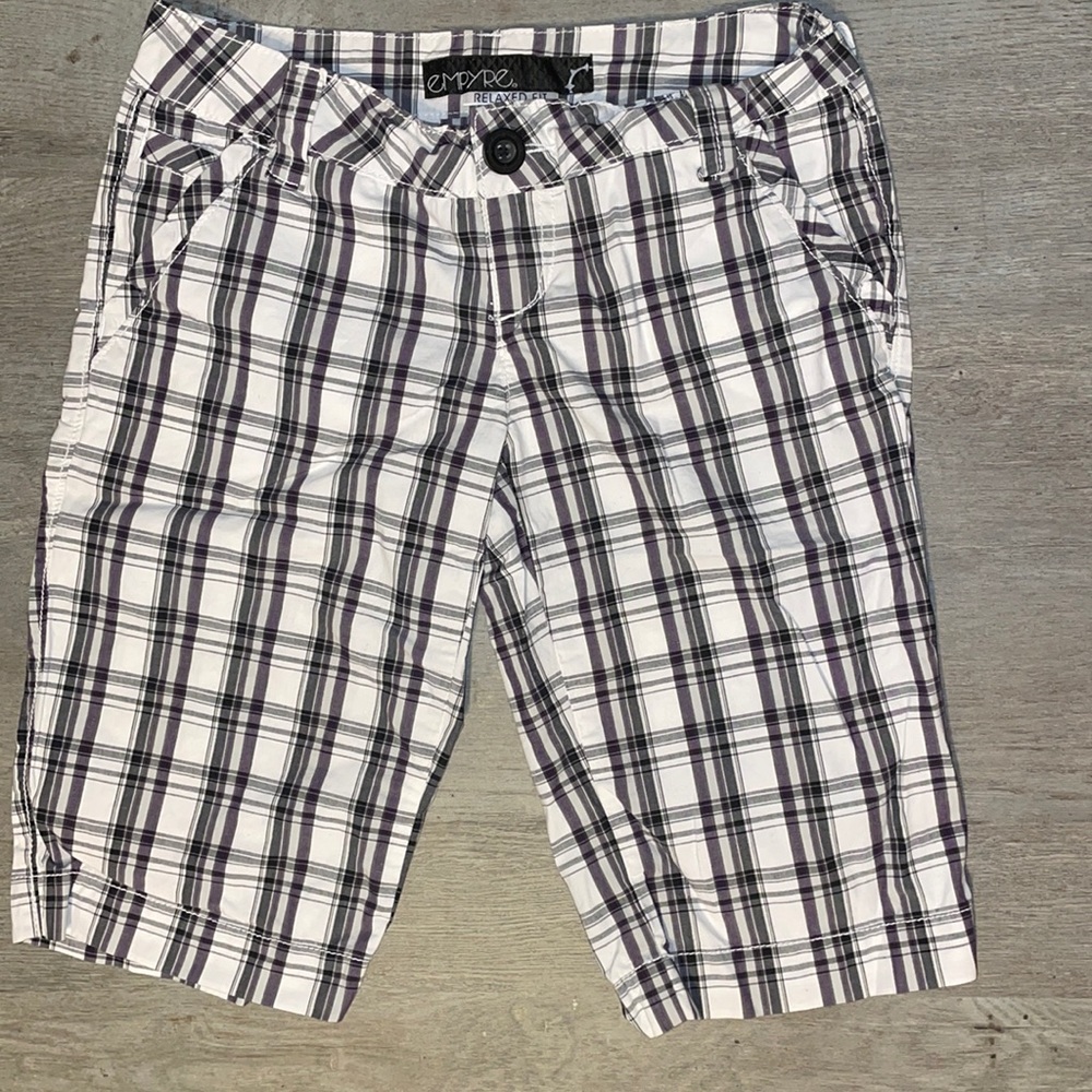 White, black, purple, gray Bermuda shorts